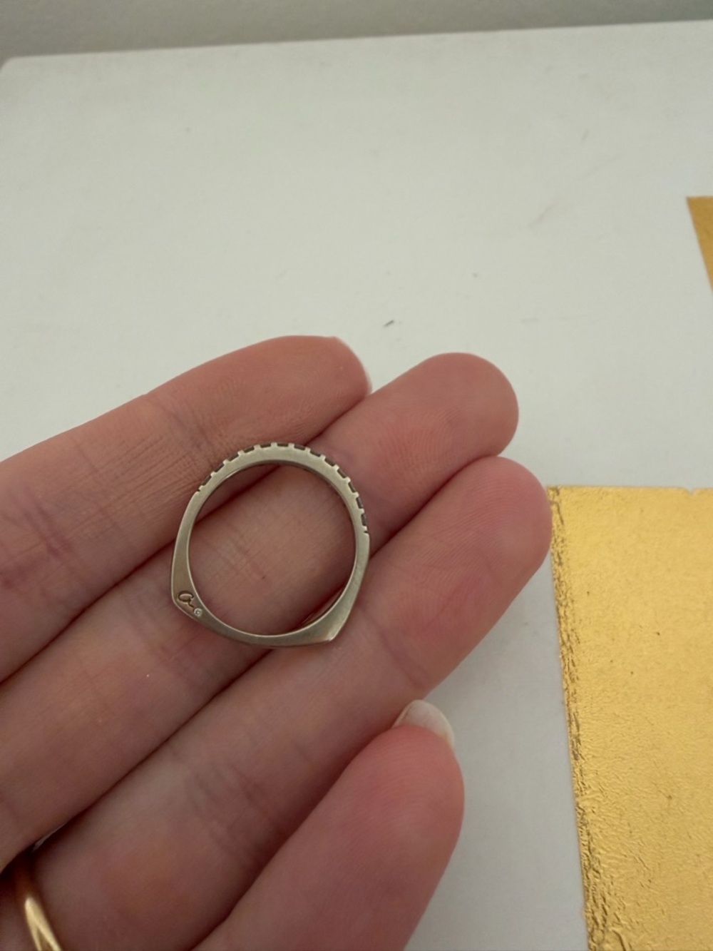 A.Jaffe 18k White Gold and Diamond Band - Picture 13 of 15